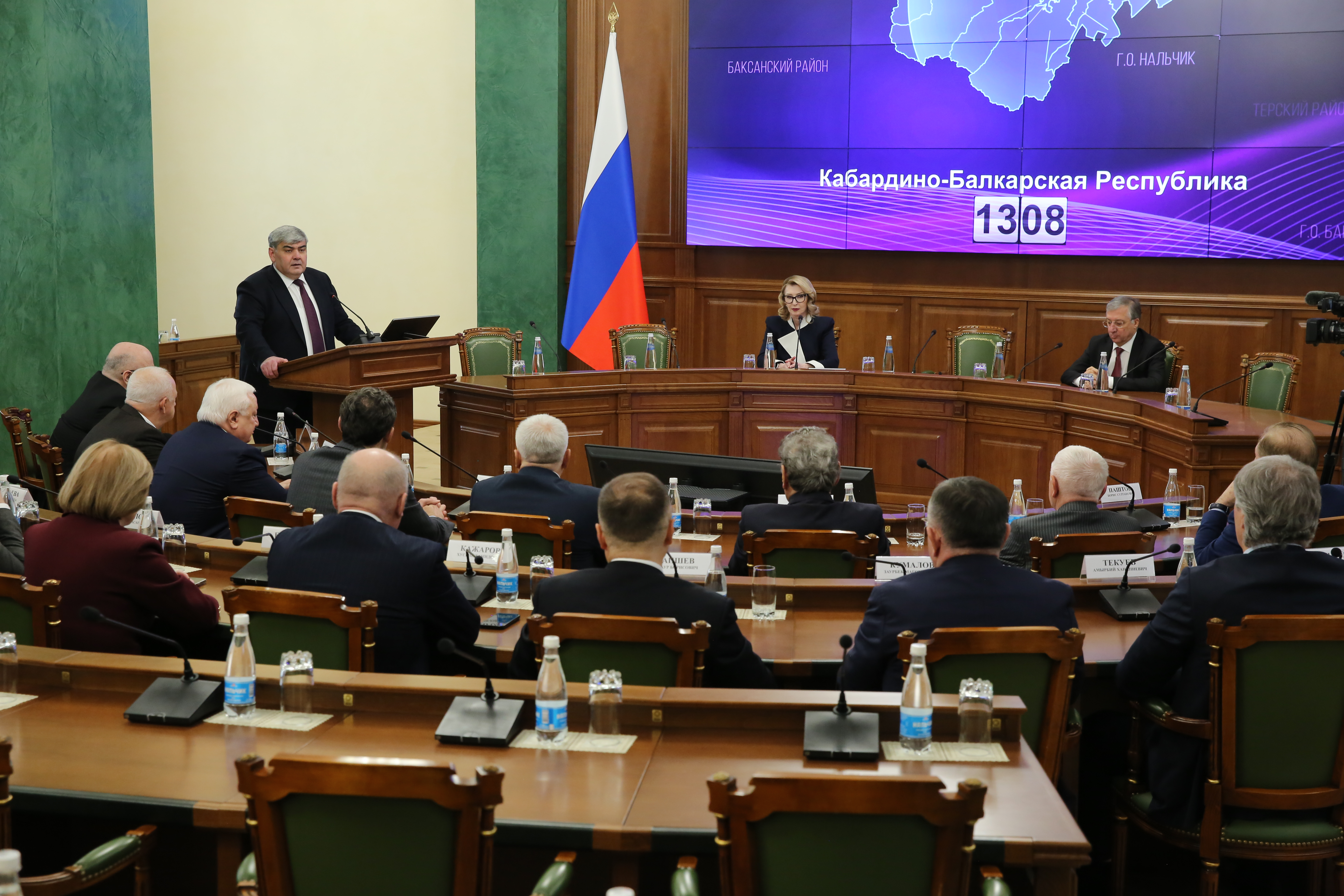 Казбек Коков провёл встречу с членами президиума Парламента КБР