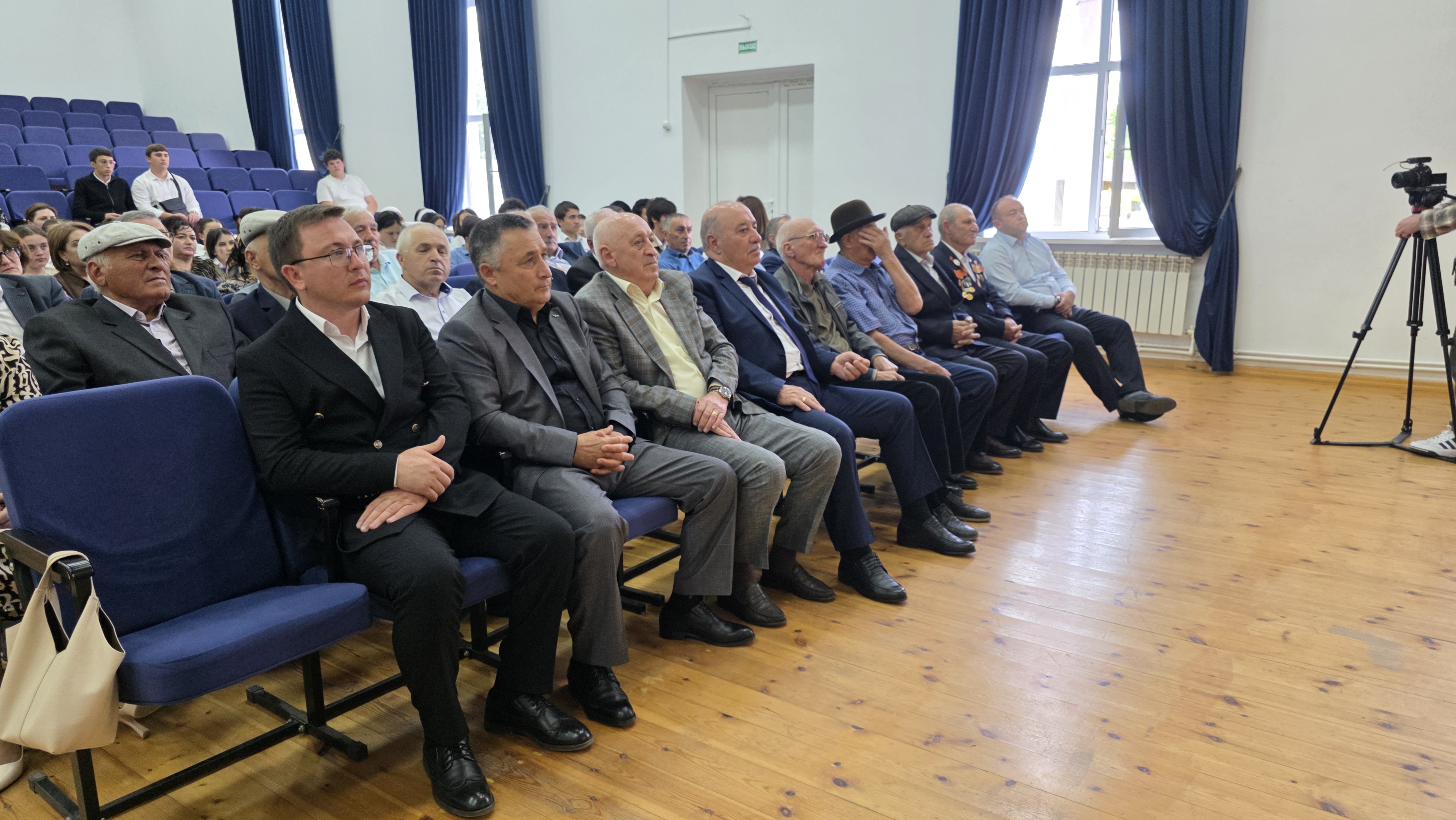 В Баксаненке прошел вечер «Золотые годы колхоза», посвященный трудовой славе сельского хозяйства