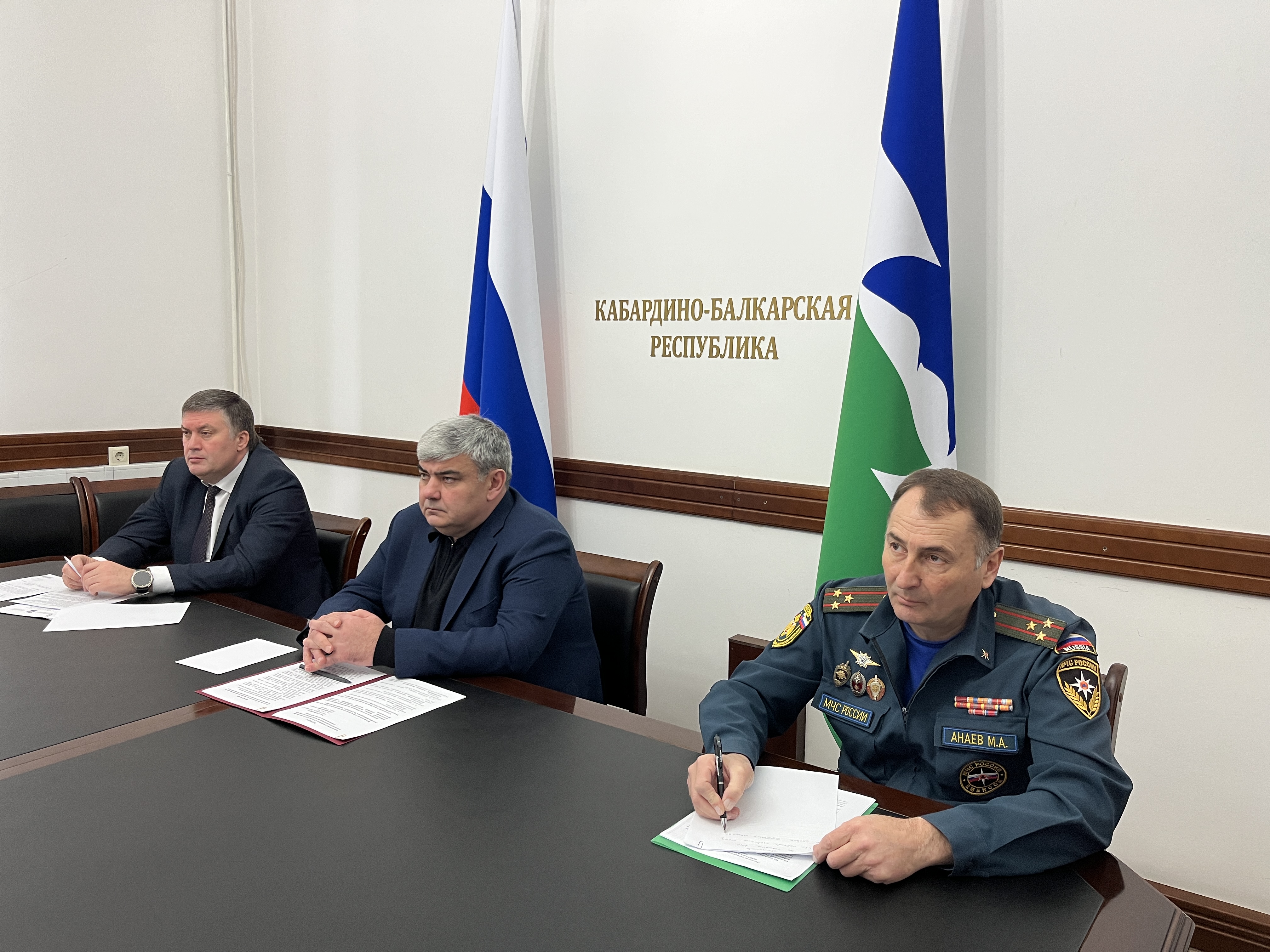 Казбек Коков в режиме видеосвязи принял участие во всероссийском совещании по противопаводковым мероприятиям и подготовке к пожароопасному сезону