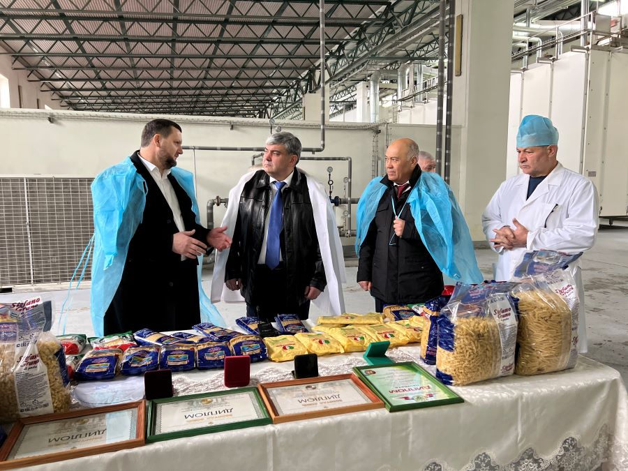 В Нальчике возобновила работу макаронная фабрика, готовится к запуску консервный завод 
