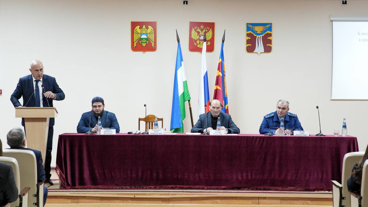 Обсуждены актуальные вопросы воспитания подрастающего поколения