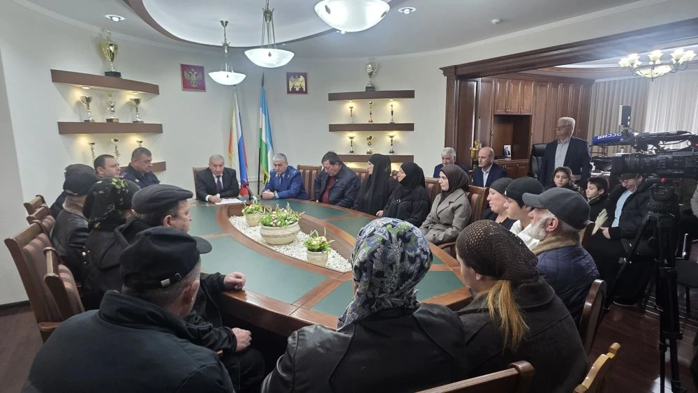 В Баксанском районе передали государственные награды родственникам участников СВО