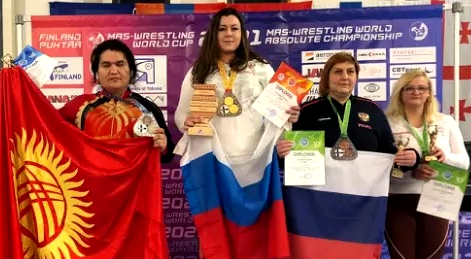 Кристина Кочесокова успешно выступила на главных стартах планеты по мас-рестлингу