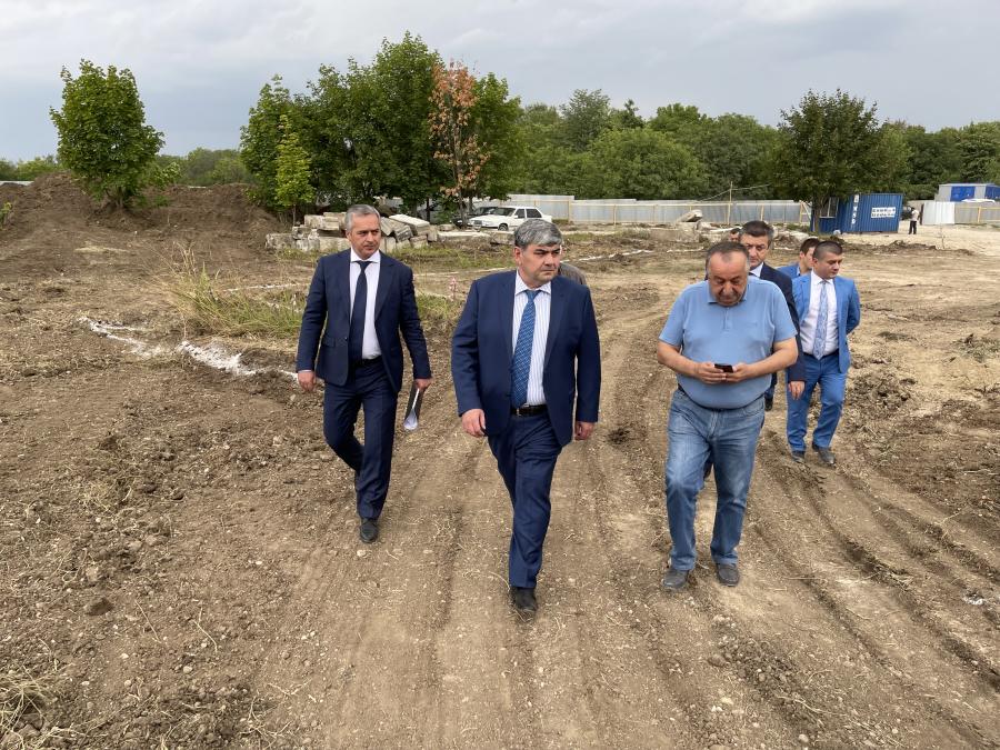 Глава КБР Казбек Коков ознакомился с началом строительства спорткомплекса  и культурного центра в Нальчике