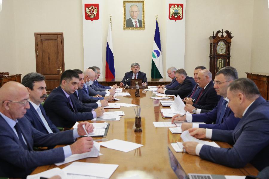 Совещание по вопросам исполнения положений Послания Главы КБР