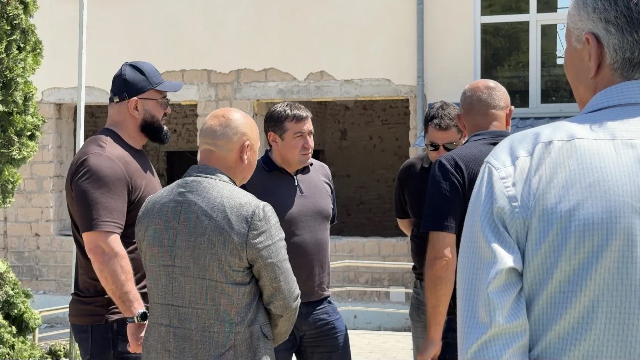 Министр здравоохранения КБР Рустам Калибатов с рабочим визитом посетил селение Заюково