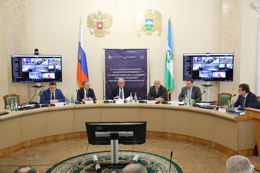 Представители Минэкономразвития России и КАВКАЗ.РФ  встретились с предпринимателями Кабардино-Балкарии