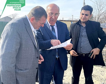 Проведено выездное совещание по вопросу строительства многоквартирных домов для переселения граждан из аварийного жилищного фонда 