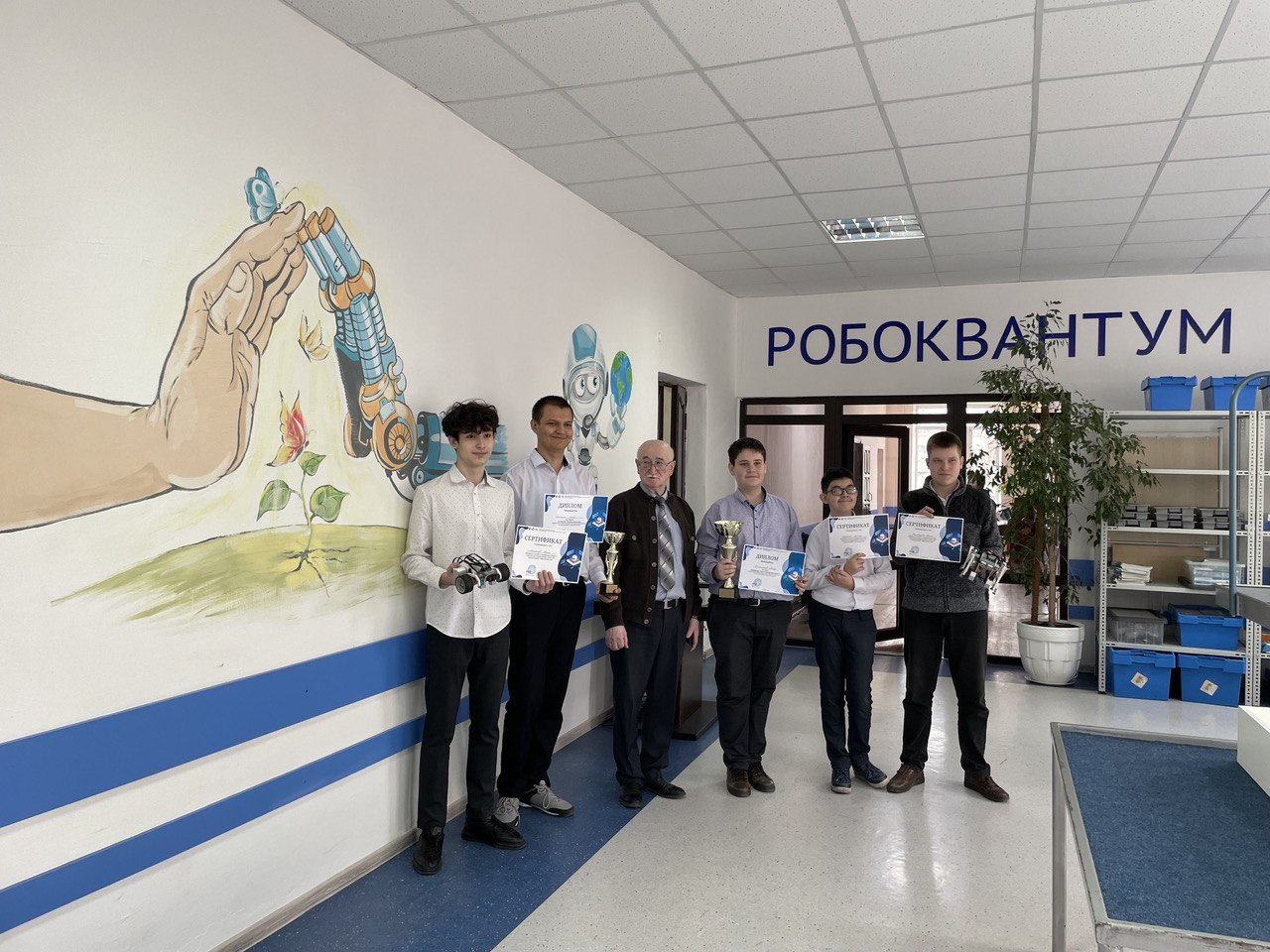 Школьники из Кабардино-Балкарии успешно представили республику на чемпионате «Robo-shows-2023»
