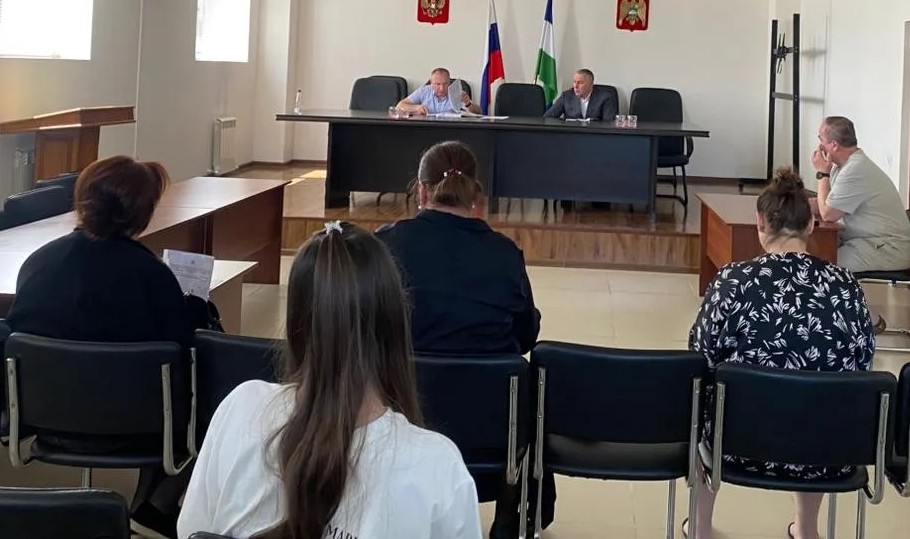 В Баксанском районе  прошло заседание межведомственной комиссии по легализации трудовых отношений