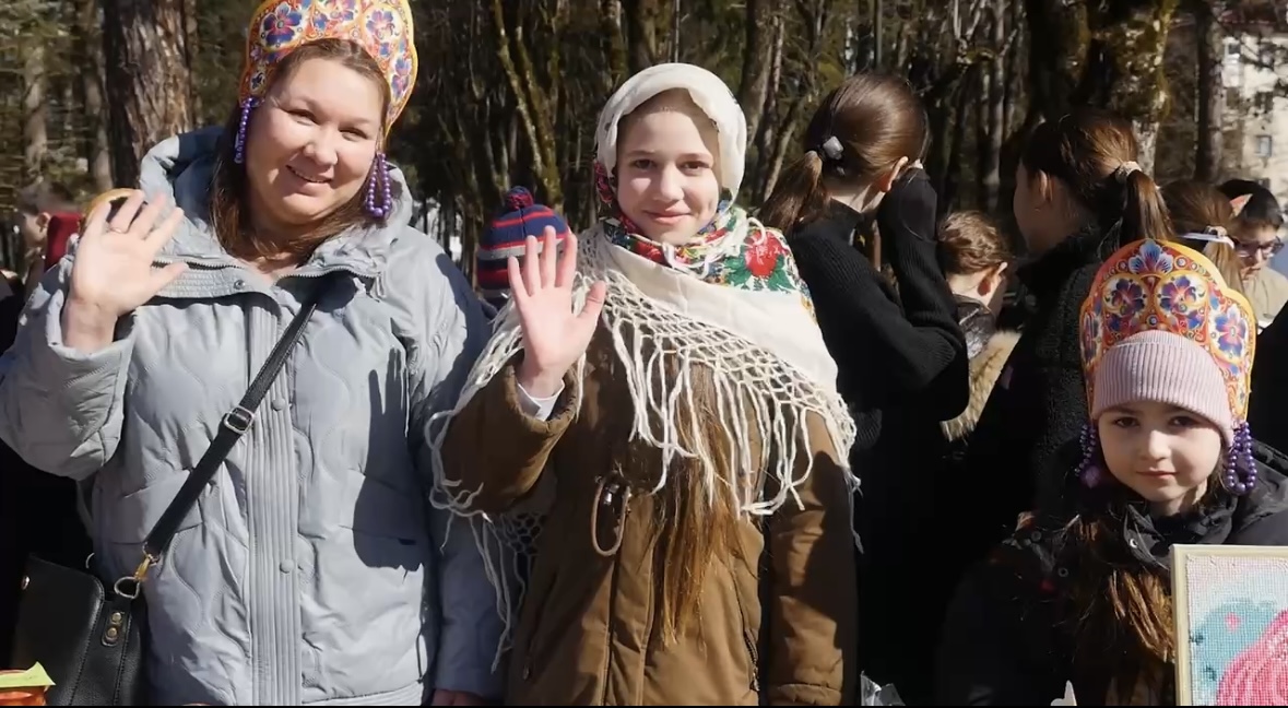 В Звёздном отметили Масленицу