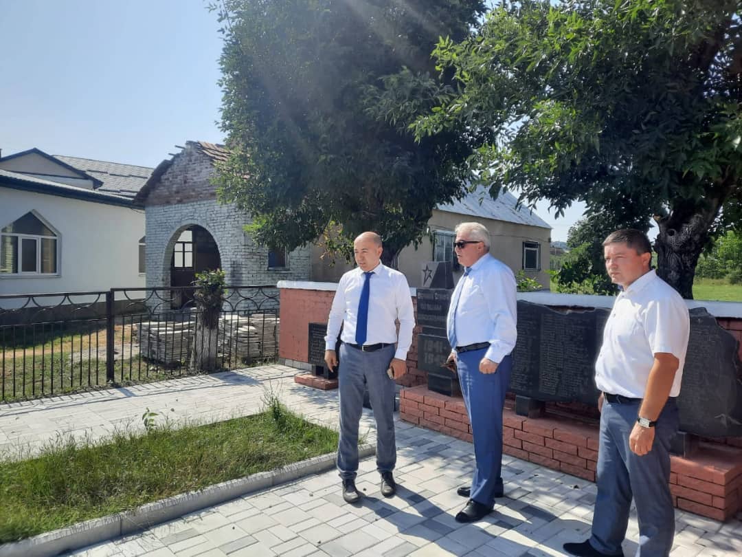 Лескенский район с рабочим визитом посетил министр культуры КБР Мухадин Кумахов