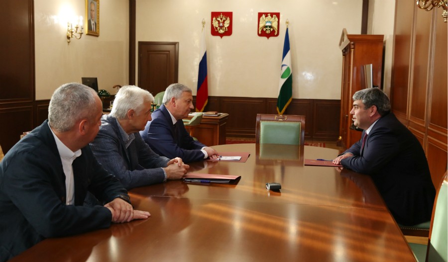 Казбек Коков провел рабочую встречу с Главой Северной Осетии-Алании Вячеславом Битаровым