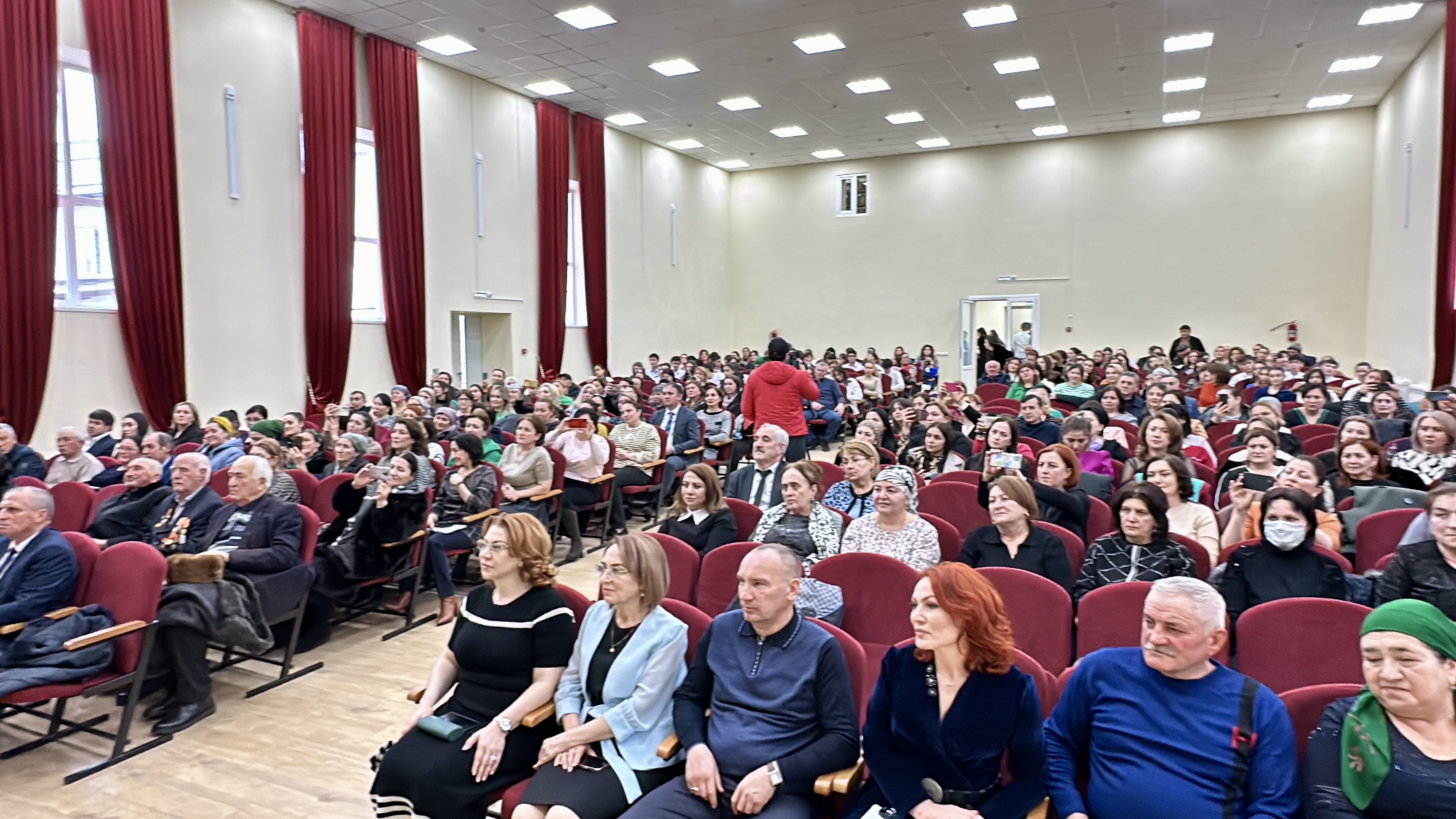 В Баксанском районе открыли Год семьи в обновленном Доме культуры 