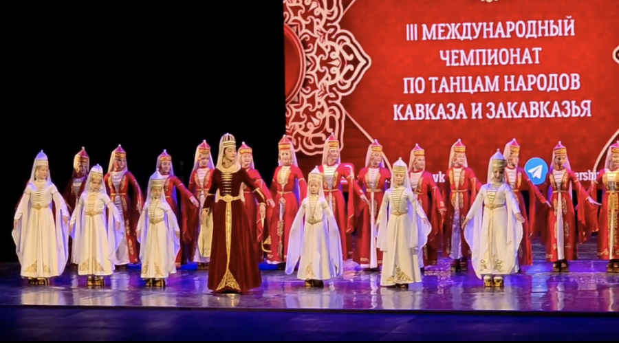 Образцовый ансамбль «Абзуан» из Баксанского района дважды стал лауреатом международного чемпионата по танцам