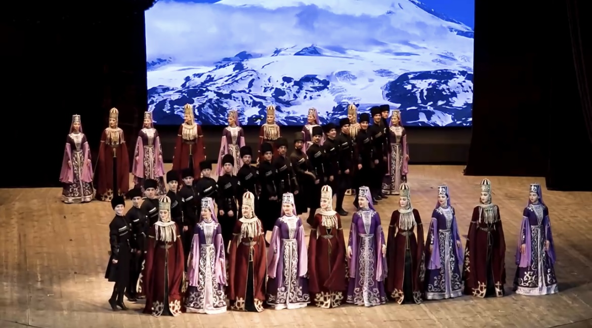 «Кабардинка» и «Балкария» поддержали Российскую армию
