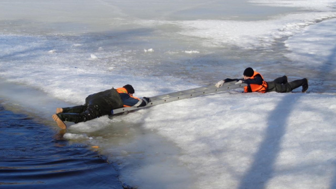 Безопасность на воде в зимний период