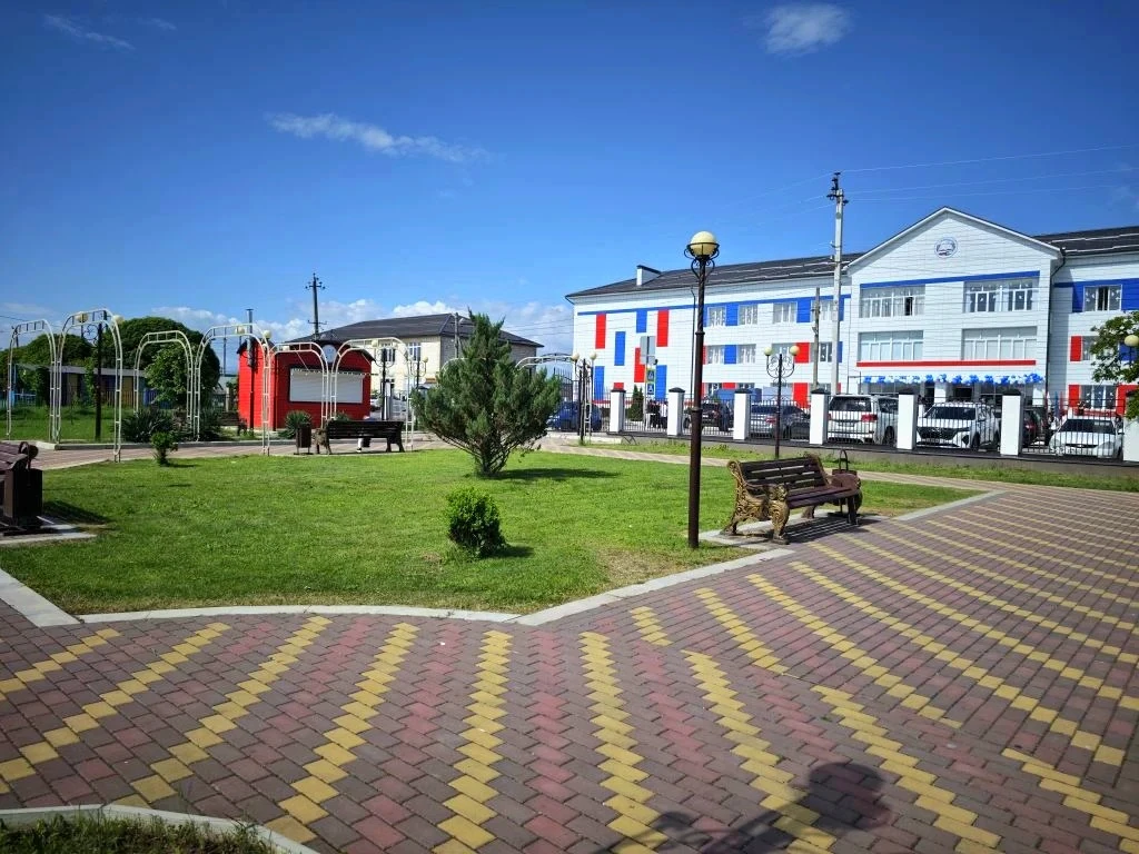 В Баксанском районе в рамках нацпроекта «Инфраструктура для жизни» продолжается масштабное благоустройство сельских территорий
