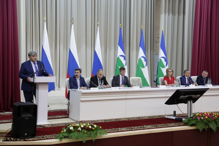 Глава КБР Казбек Коков принял участие в августовском совещании педагогов