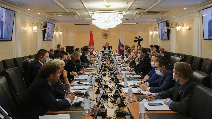  Казбек Коков принимает участие в работе VII Форума регионов Беларуси и России