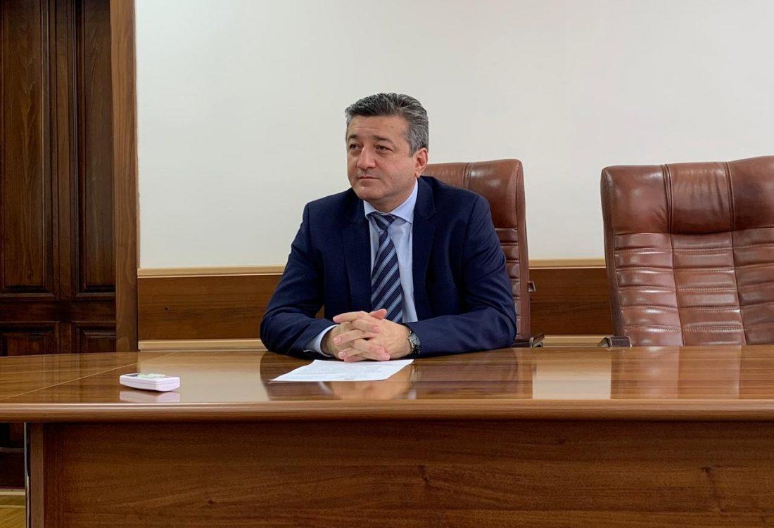 Таймураз Ахохов встретился с представителями крупных предприятий общественного питания