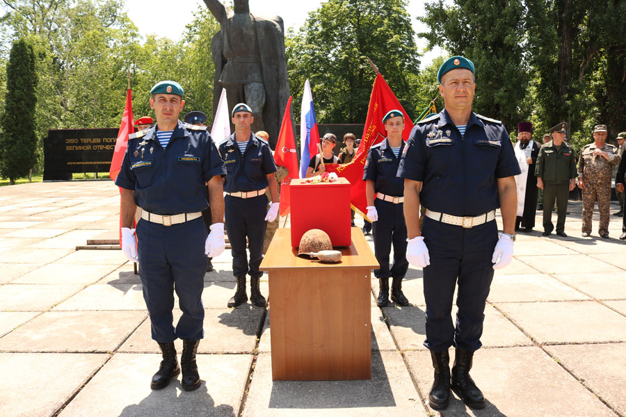 Останки погибшего бойца Красной Армии переданы на его родину в Волгоградскую область