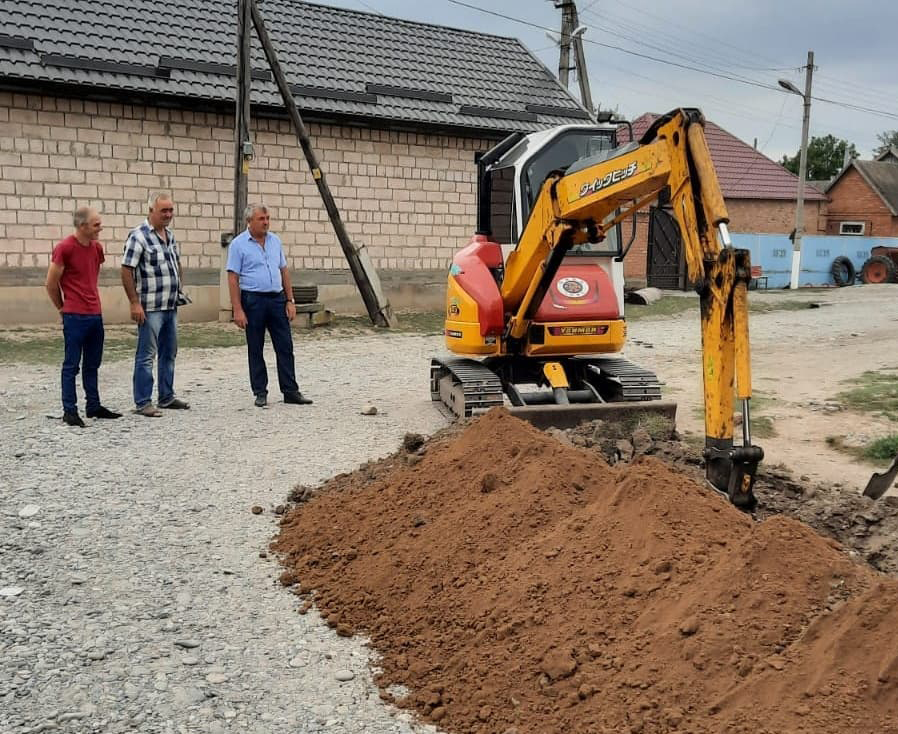 В с.п. Терекское проложено 550 метров новой водопроводной линии